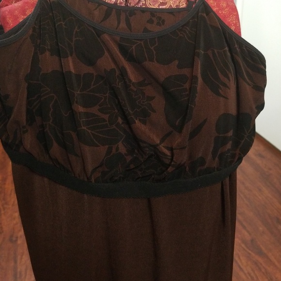 NWT Chicos Brown and Floral Tank with built in bra - Picture 5 of 6